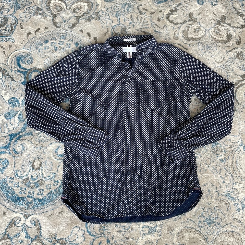 Mens Slim Fit Navy and White Button Down Shirt Size S